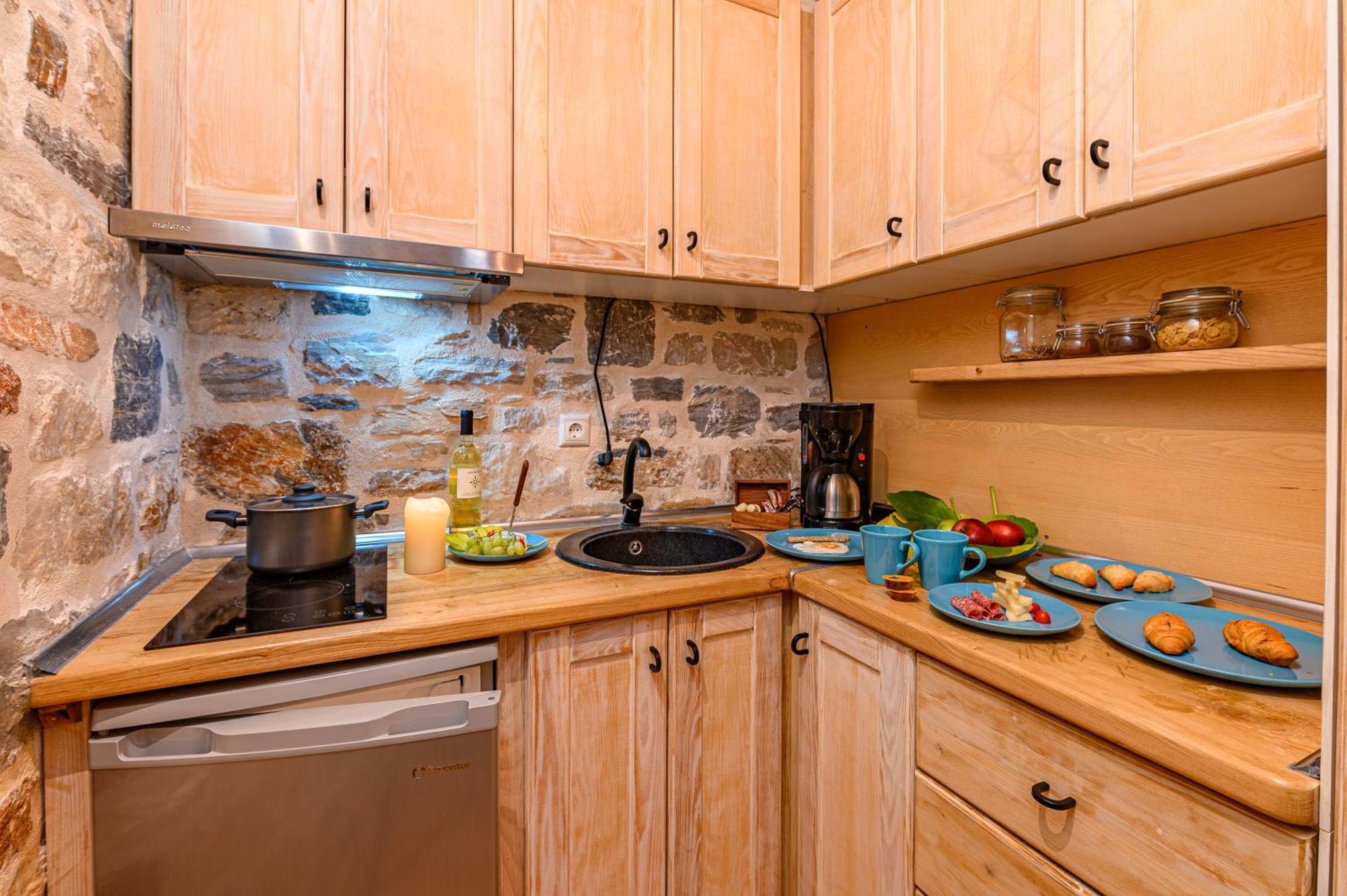 Mple Feggari Apartment Mouresi Luaran gambar